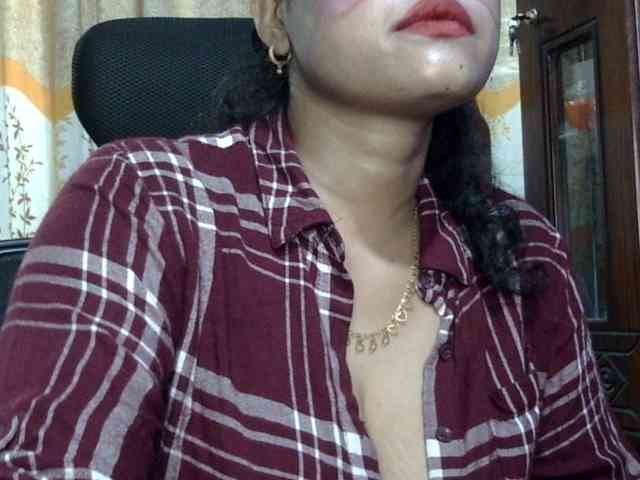 Nusrat-Mimi webcam