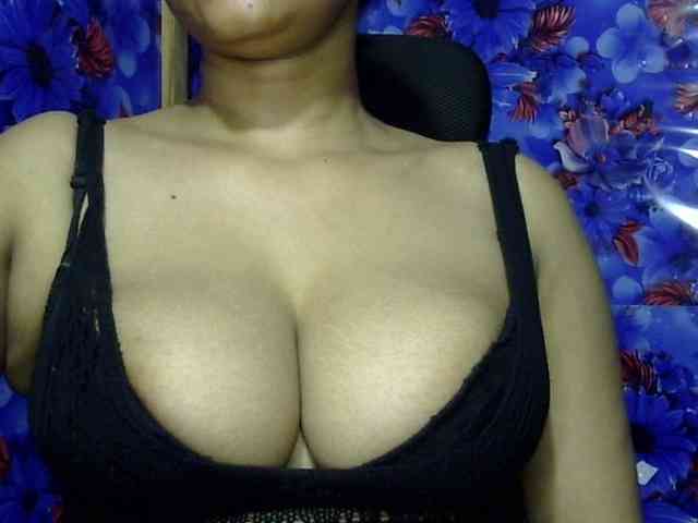 Nusrat-Mimi webcam