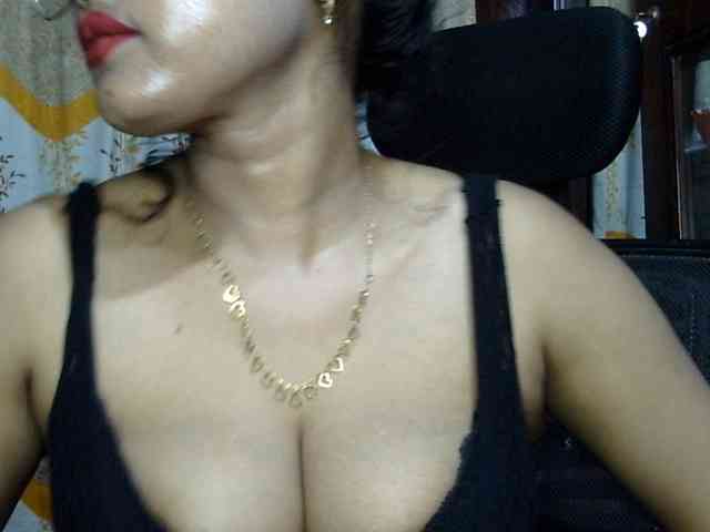 Nusrat-Mimi webcam