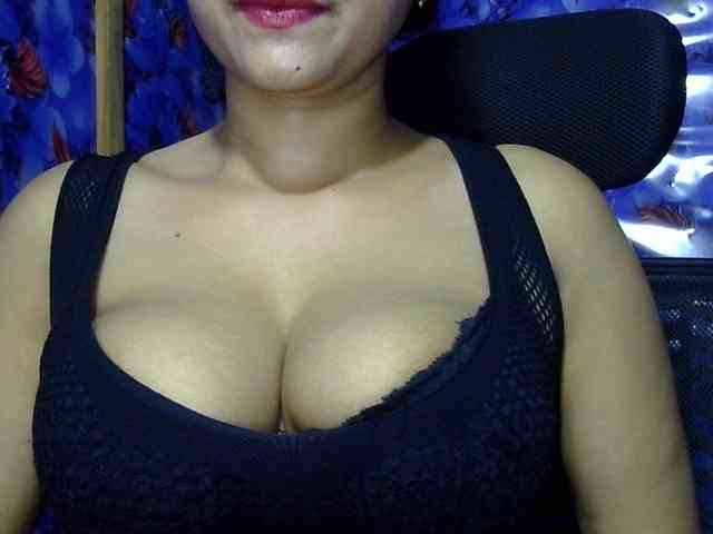Nusrat-Mimi webcam