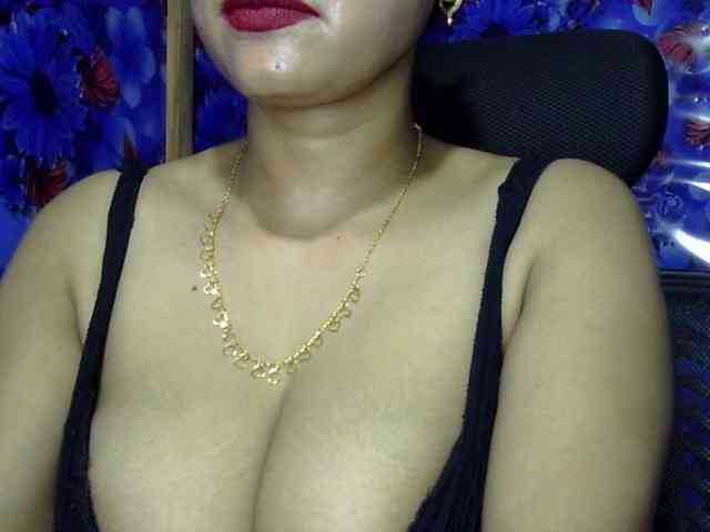 Nusrat-Mimi webcam