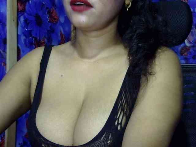 Nusrat-Mimi webcam