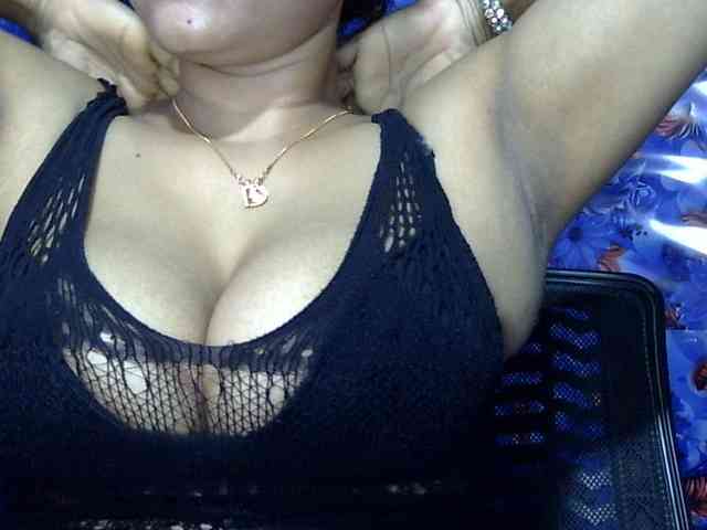 Nusrat-Mimi webcam