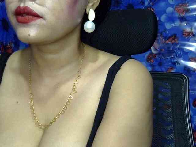 Nusrat-Mimi webcam