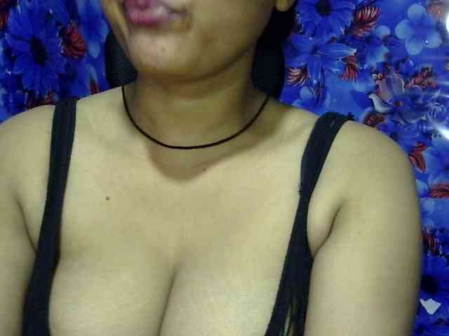 Nusrat-Mimi webcam