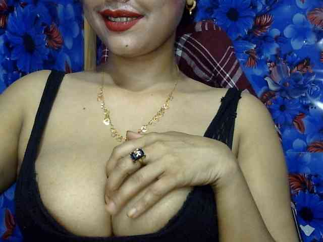 Nusrat-Mimi webcam