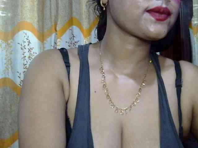 Nusrat-Mimi webcam