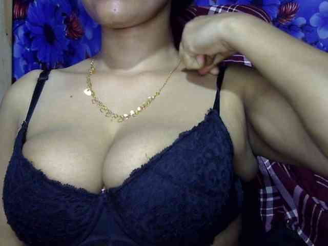 Nusrat-Mimi webcam
