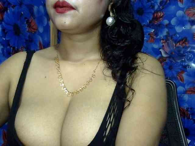 Nusrat-Mimi webcam