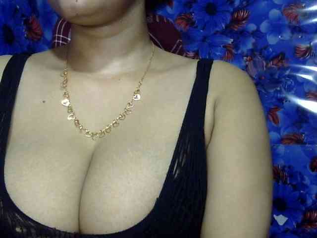 Nusrat-Mimi webcam