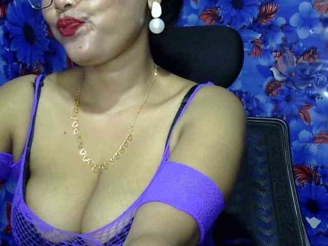Nusrat-Mimi webcam