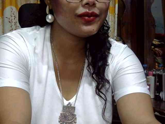 Nusrat-Mimi webcam