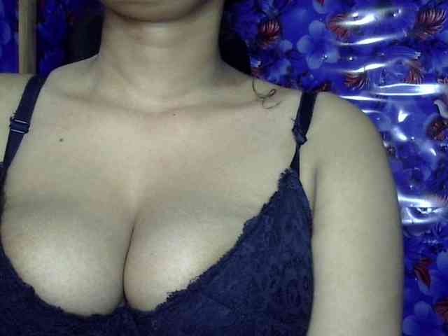 Nusrat-Mimi webcam