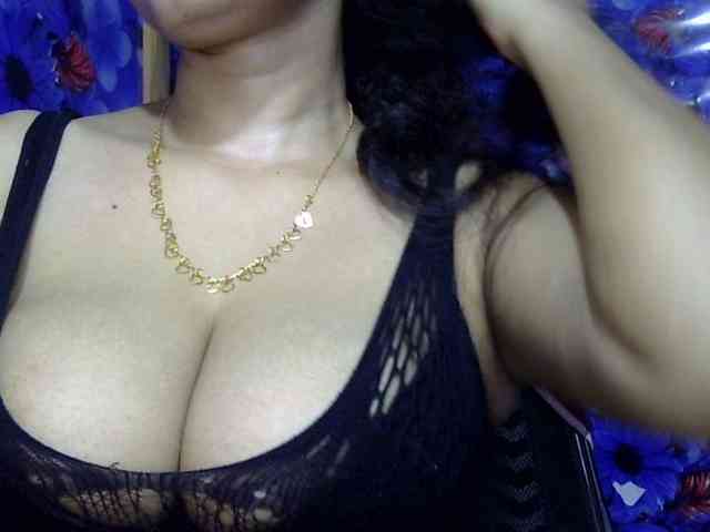 Nusrat-Mimi webcam