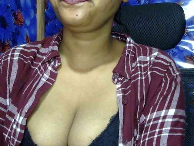 Nusrat-Mimi webcam