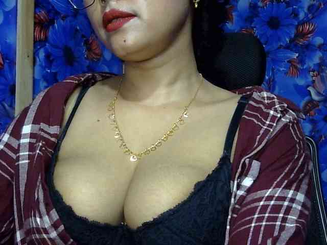 Nusrat-Mimi webcam