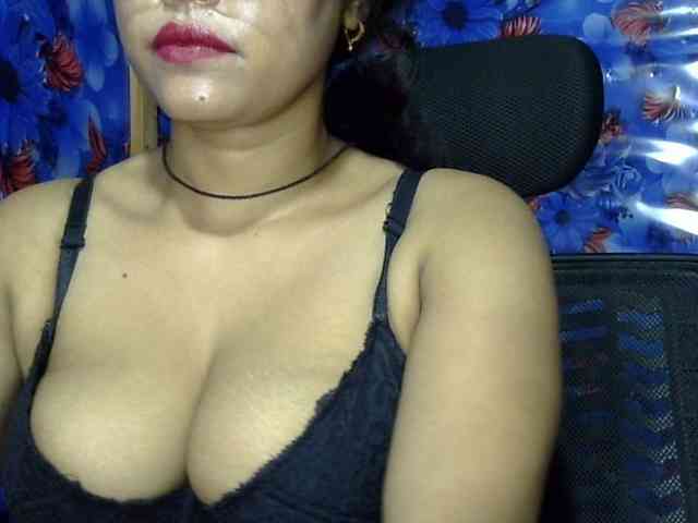 Nusrat-Mimi webcam