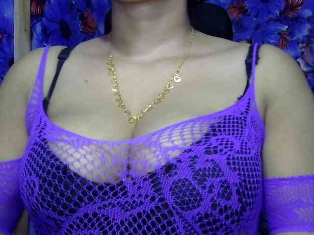 Nusrat-Mimi webcam