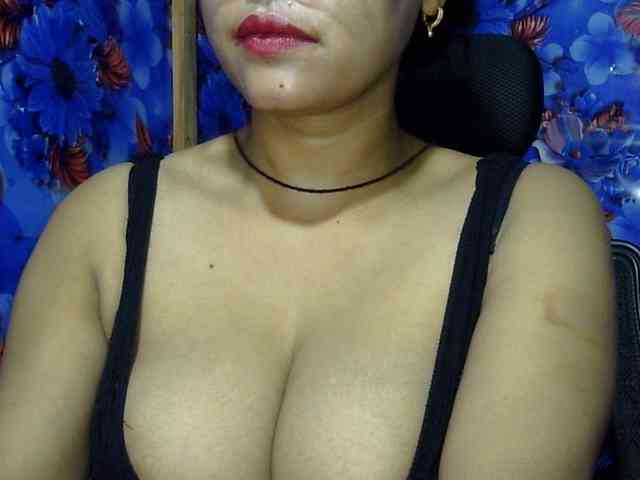 Nusrat-Mimi webcam