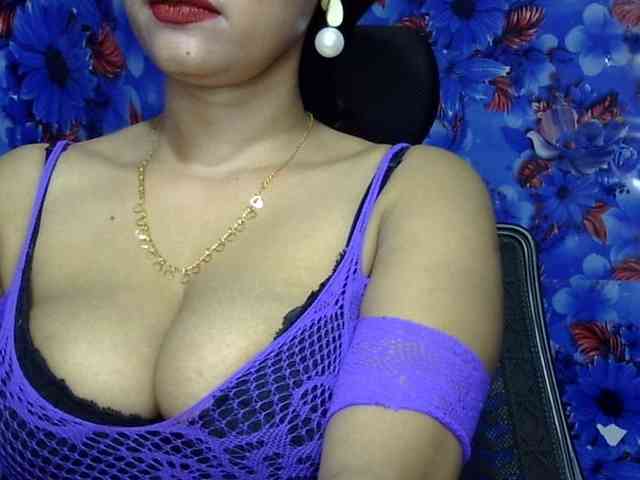 Nusrat-Mimi webcam