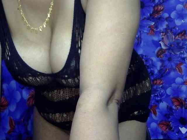 Nusrat-Mimi webcam