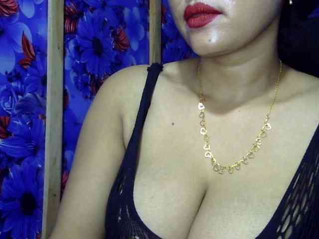 Nusrat-Mimi webcam