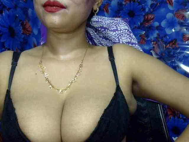 Nusrat-Mimi webcam