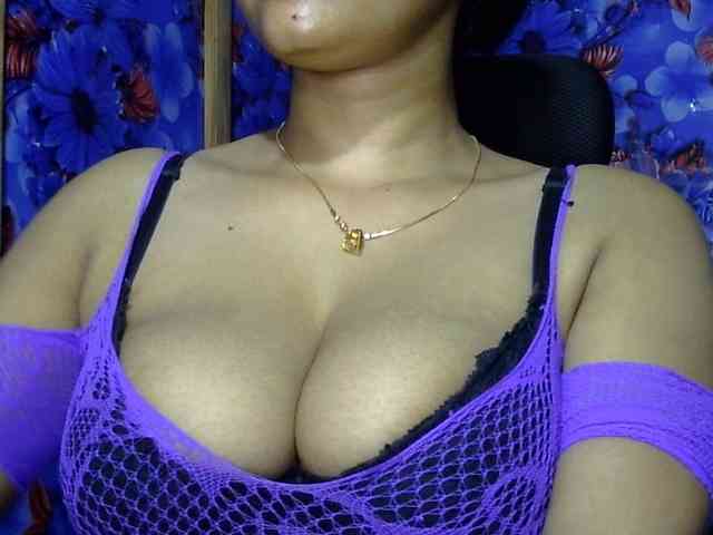 Nusrat-Mimi webcam
