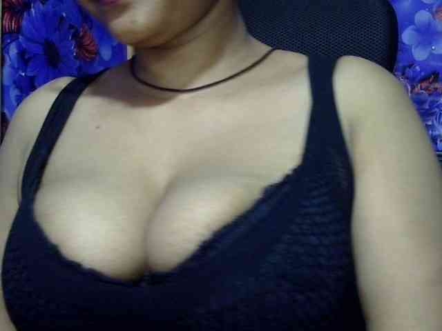 Nusrat-Mimi webcam