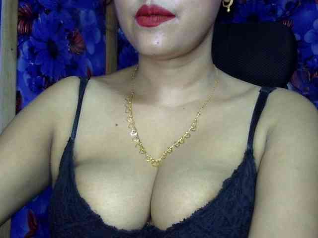 Nusrat-Mimi webcam