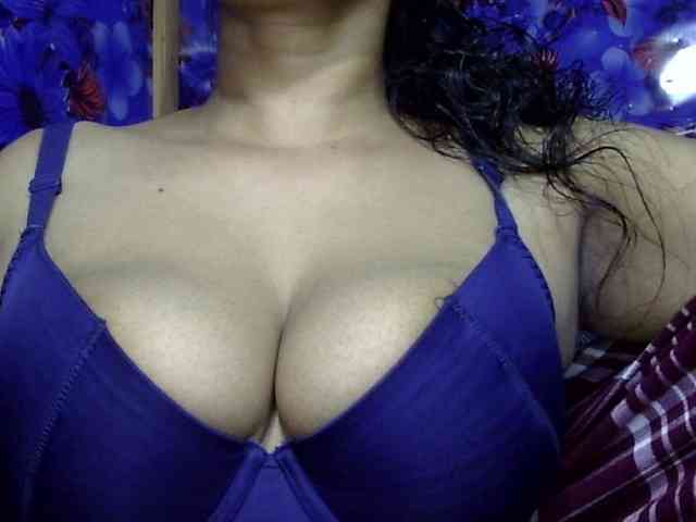 Nusrat-Mimi webcam