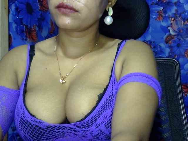 Nusrat-Mimi webcam