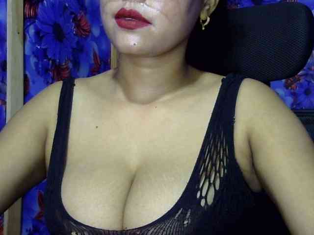 Nusrat-Mimi webcam