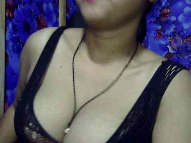 Nusrat-Mimi webcam