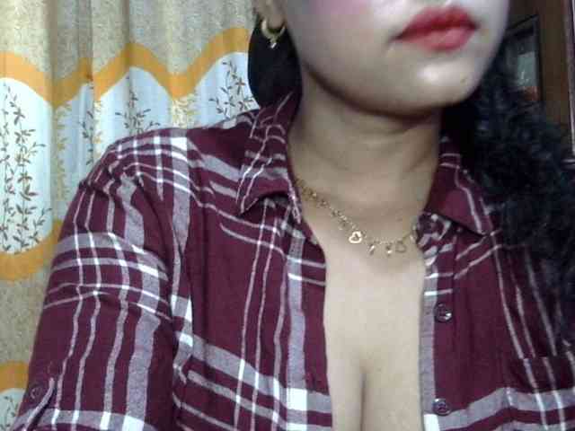 Nusrat-Mimi webcam