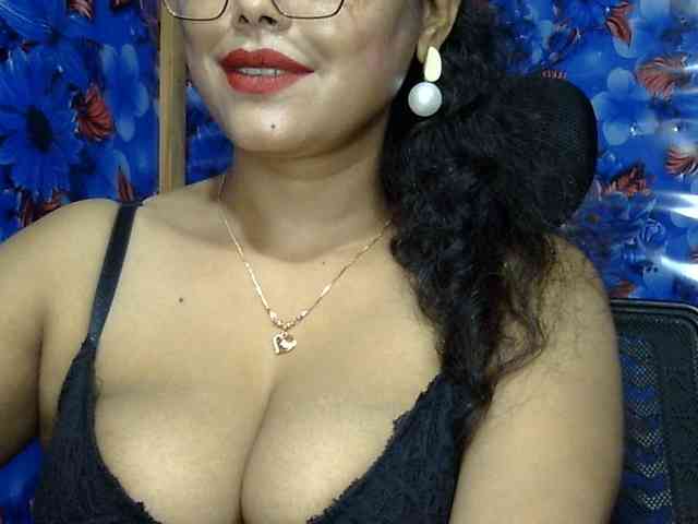 Nusrat-Mimi webcam