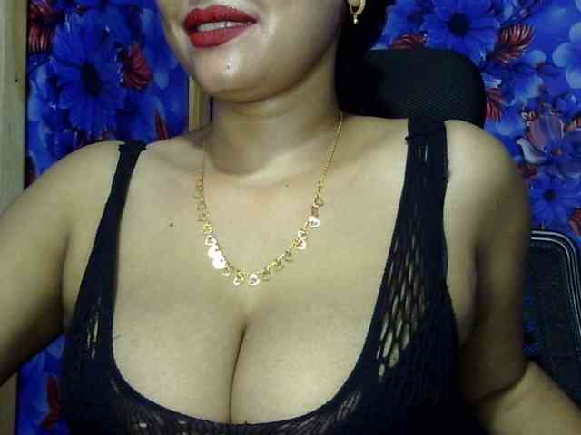 Nusrat-Mimi webcam