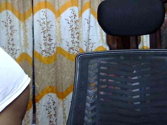 Nusrat-Mimi webcam