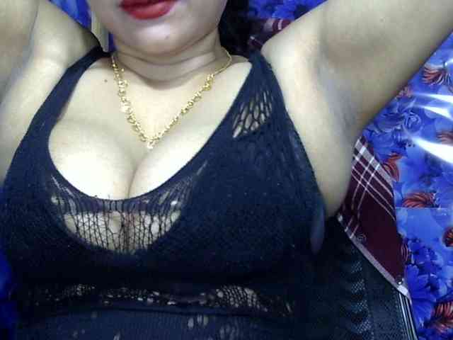 Nusrat-Mimi webcam