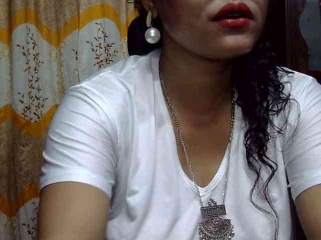 Nusrat-Mimi webcam