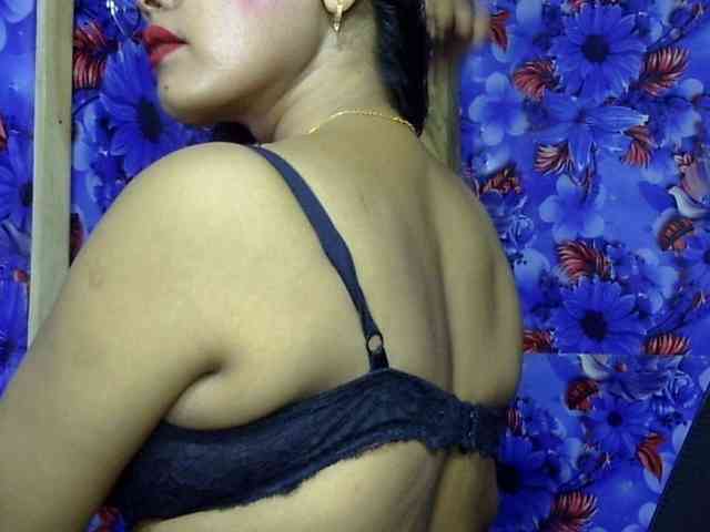 Nusrat-Mimi webcam