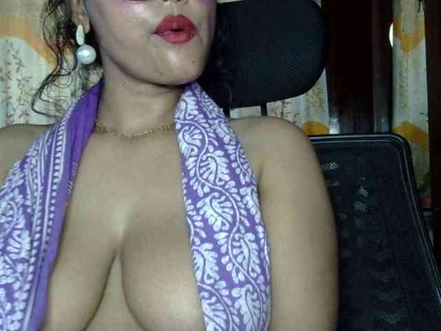 Nusrat-Mimi webcam
