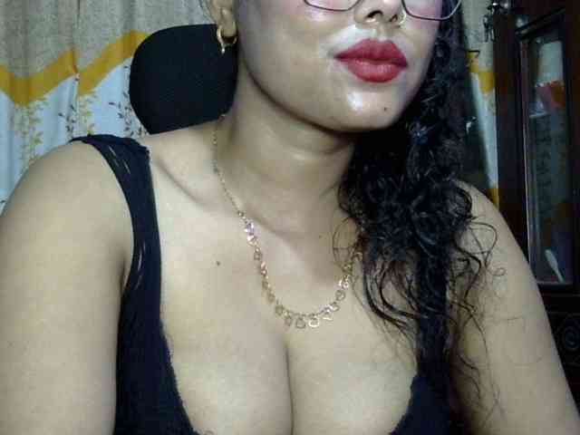 Nusrat-Mimi webcam