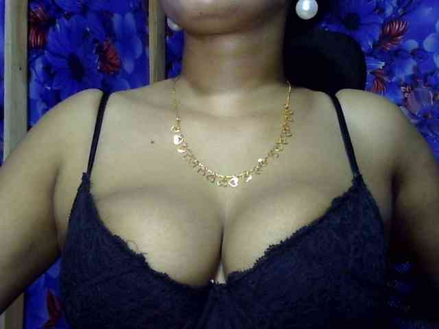 Nusrat-Mimi webcam
