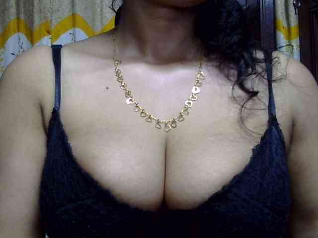 Nusrat-Mimi webcam
