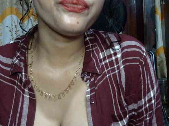 Nusrat-Mimi webcam