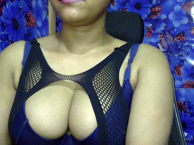 Nusrat-Mimi webcam