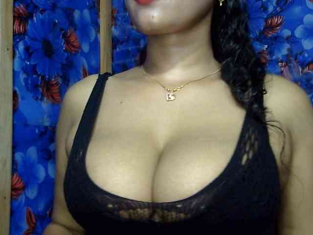 Nusrat-Mimi webcam