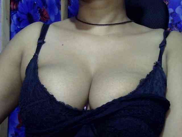 Nusrat-Mimi webcam