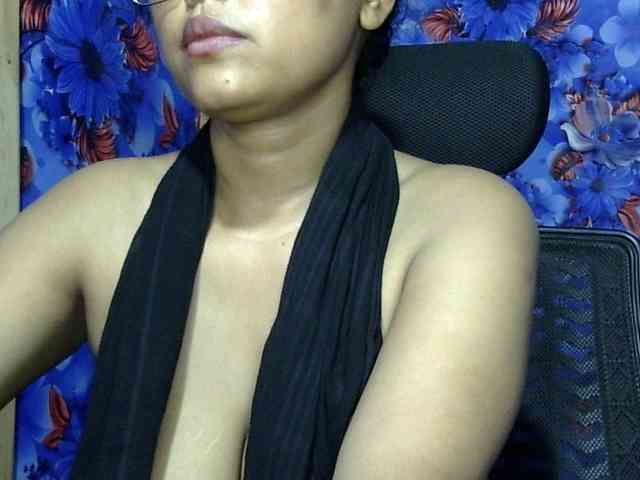 Nusrat-Mimi webcam